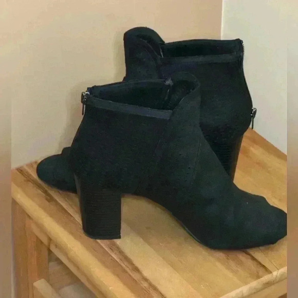 American Eagle Peep toe leather boots with geometric upper design - Size 11 - Picture 6 of 9